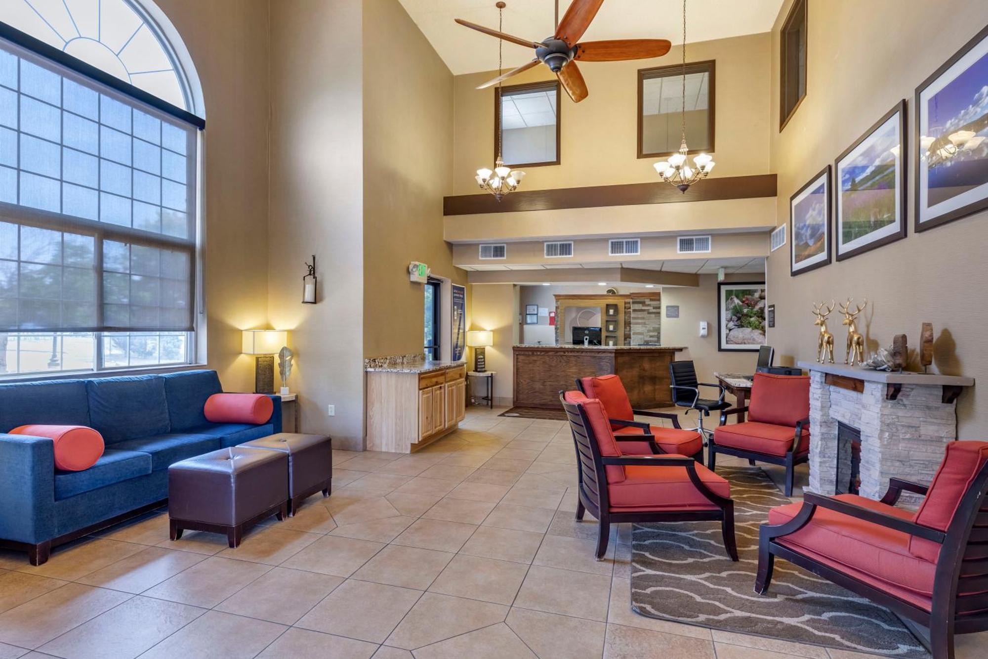 Comfort Inn Denver West Arvada Station Wheat Ridge Bagian luar foto