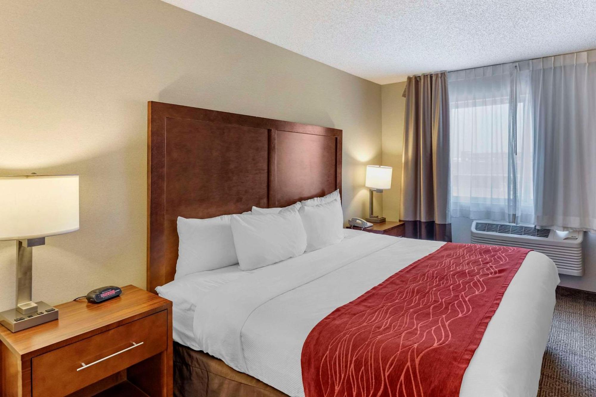 Comfort Inn Denver West Arvada Station Wheat Ridge Bagian luar foto
