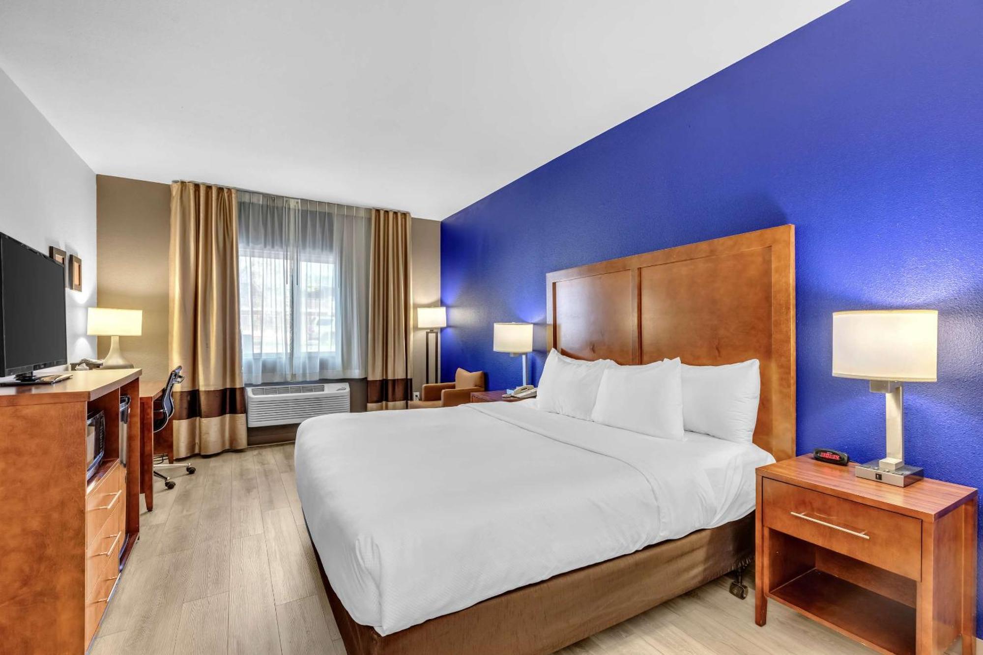 Comfort Inn Denver West Arvada Station Wheat Ridge Bagian luar foto