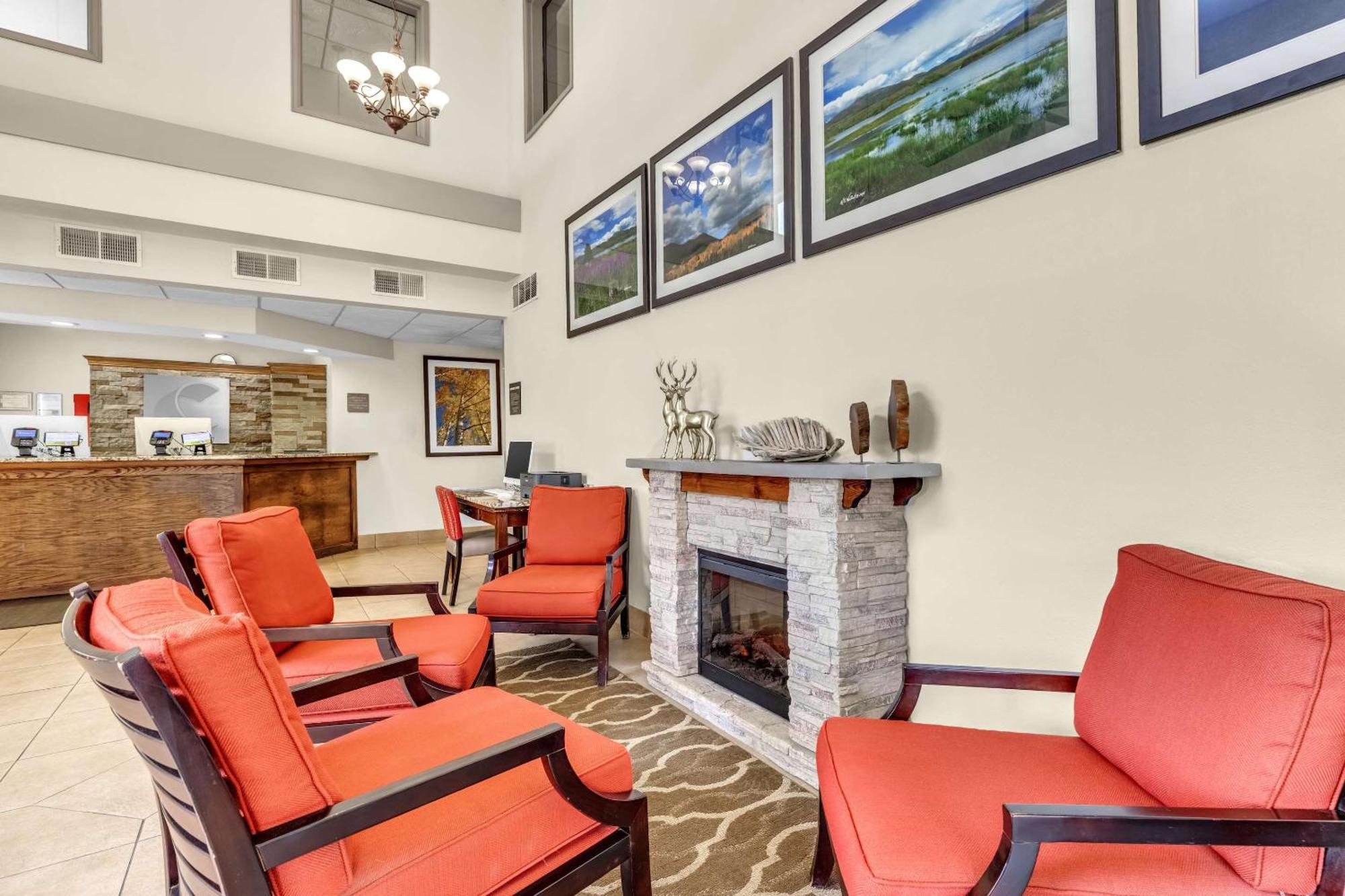 Comfort Inn Denver West Arvada Station Wheat Ridge Bagian luar foto